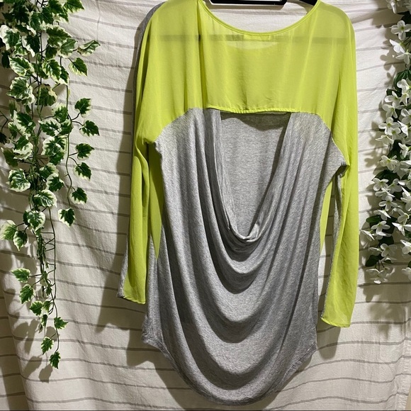 LUSH Long Sleeve Top with cut out back grey and neon yellow Size M - Picture 3 of 8